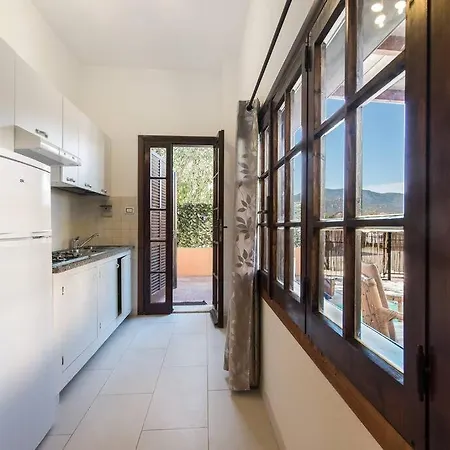 Villetta Caposchiera Con Giardino A * فيلاّسيمِيوس