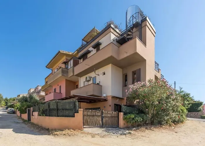 Villetta Caposchiera Con Giardino A Villa